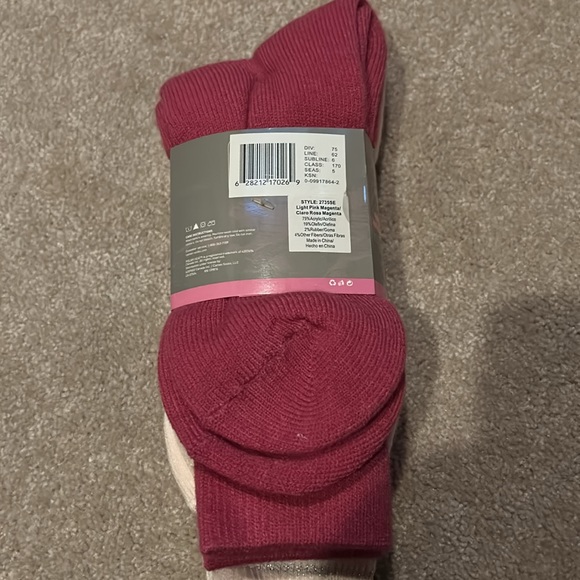 Polar Heat - 3 Pairs of Cold Weather Socks - Women - Picture 3 of 5